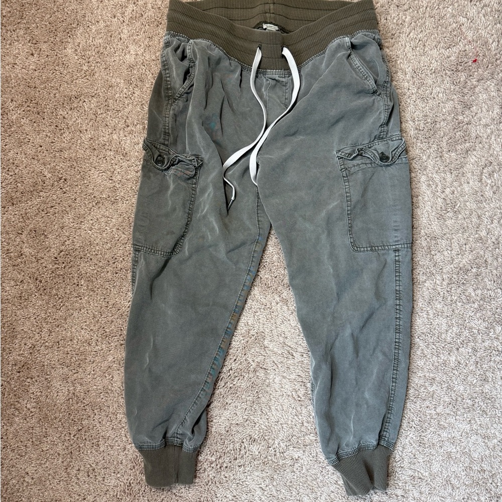 Men's Olive Cargo Jogger Pants